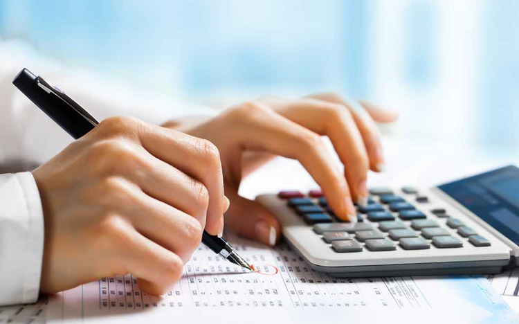 QĐ V/v công khai dự toán thu chi khoản thu dịch vụ phục vụ, hỗ trợ hoạt động giáo dục năm học 2024 - 2025