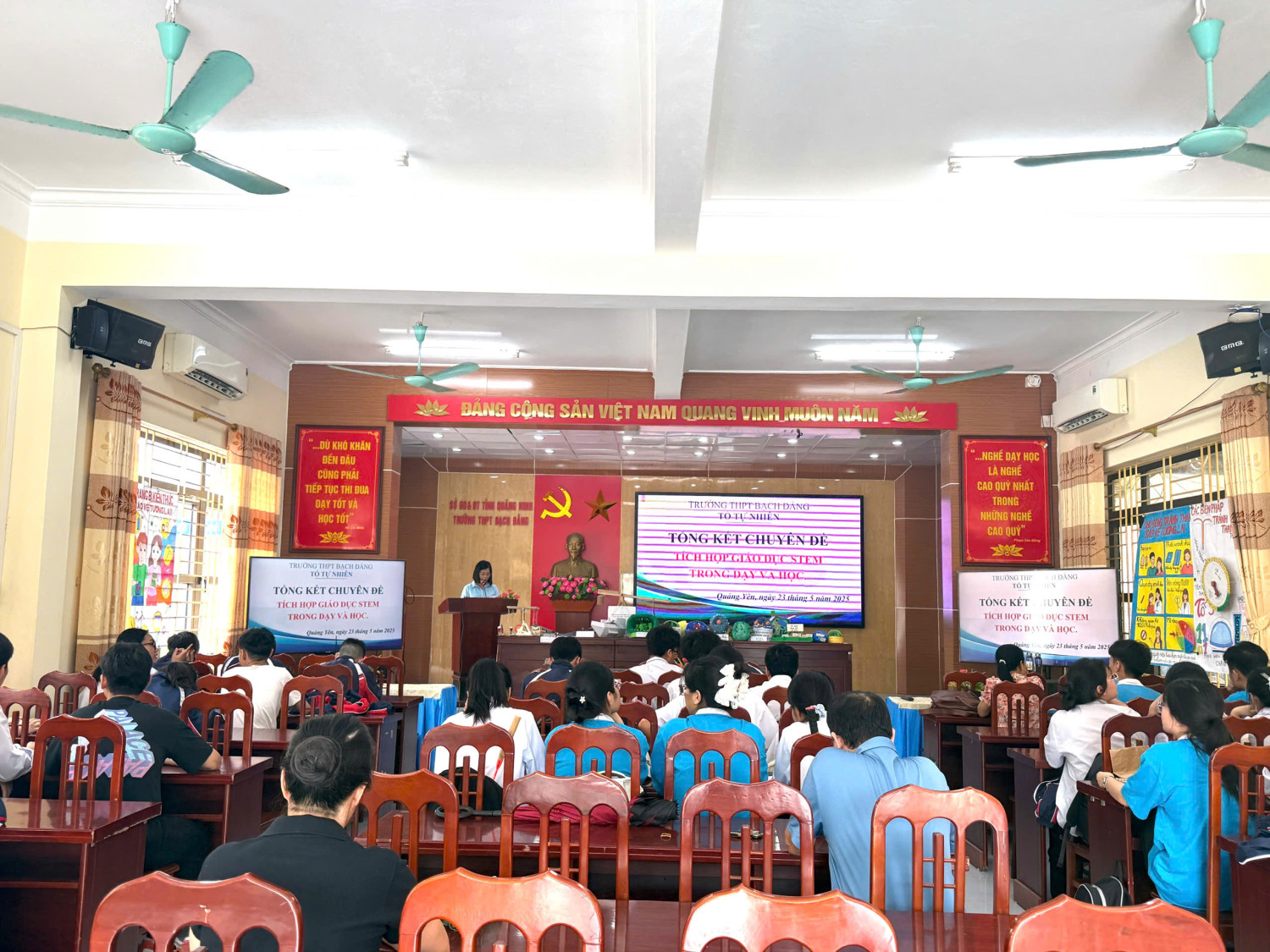 TỔ TỰ NHIÊN TRƯỜNG THPT BẠCH ĐẰNG THỰC HIỆN VÀ TỔNG KẾT CHUYÊN ĐỀ: TÍCH HỢP GIÁO DỤC STEM TRONG DẠY VÀ HỌC NĂM HỌC 2024–2025