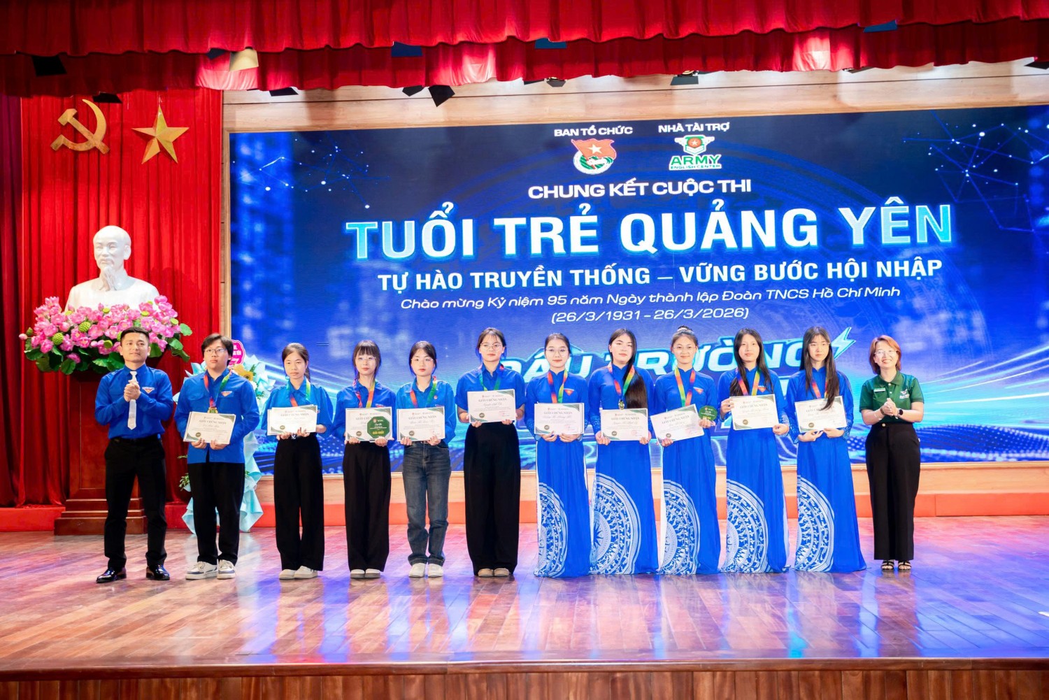 ĐỘI THI TRƯỜNG THPT BẠCH ĐẰNG XUẤT SẮC GIÀNH GIẢI NHẤT CUỘC THI “TUỔI TRẺ QUẢNG YÊN TỰ HÀO TRUYỀN THỐNG, VỮNG BƯỚC HỘI NHẬP”